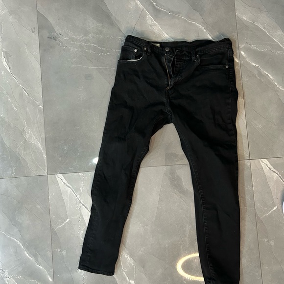 Levi’s jeans - Picture 2 of 2